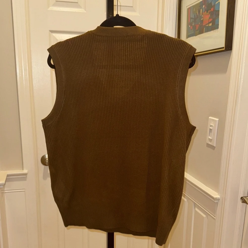 Brown Sleeveless Knit Sweater Vest - Picture 7 of 7